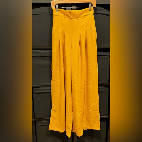 Pinup Couture Mustard Wide Leg High-Waist Trousers - Picture 3 of 9